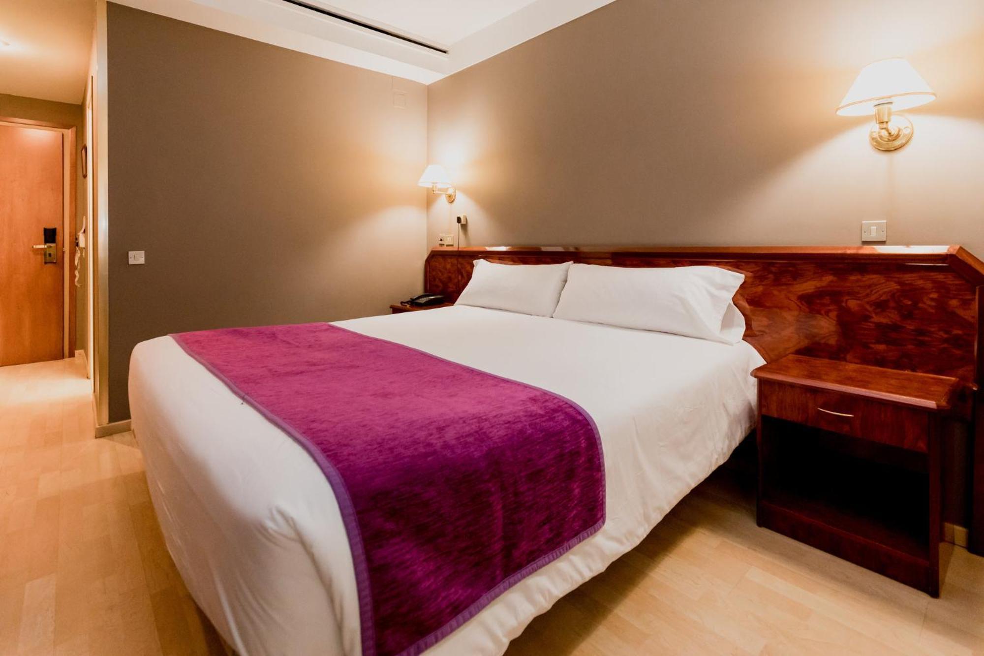 Sercotel Delfos Andorra Luaran gambar